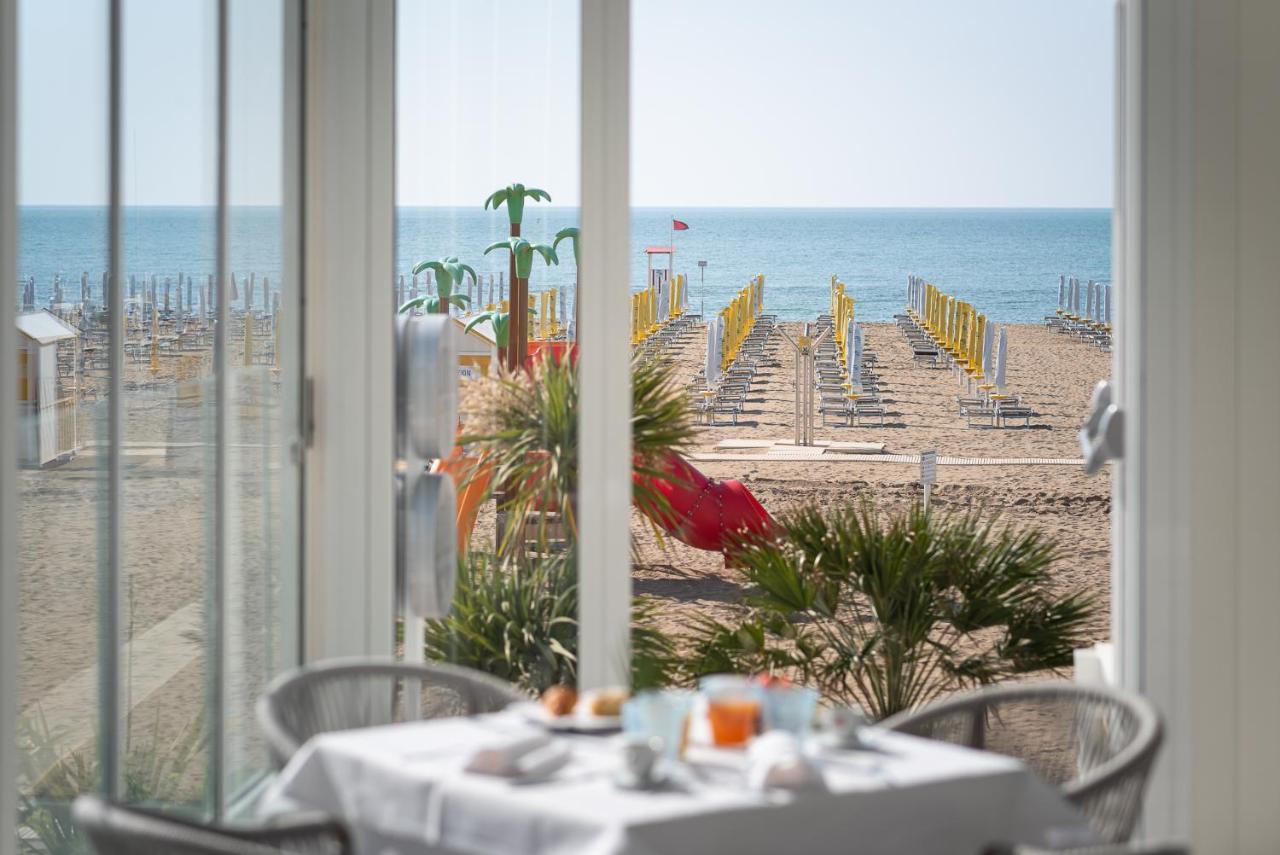 Unico Hotel Caorle Eksteriør billede